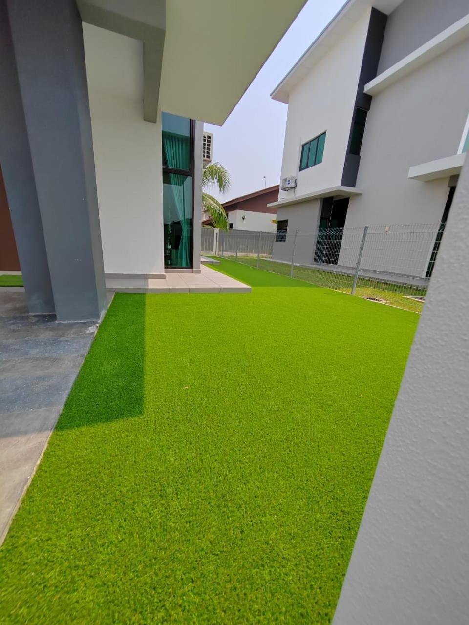 Five Bedrooms Residential With Free Wifi Holiday home